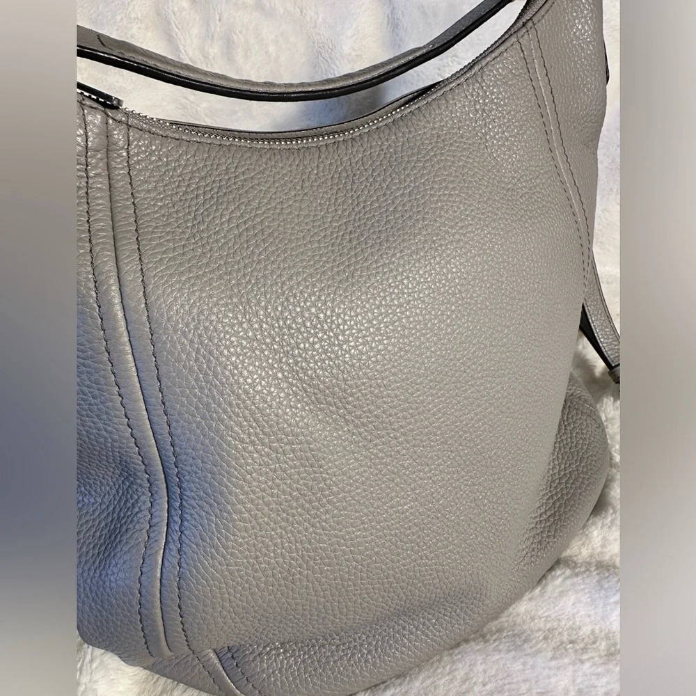 ✨ Michael Kors Julia Gray Pebbled Leather Convertible Shoulder Bag Hobo EUC